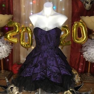 MASQUERADE PURPLE DRESS SZ 9/10